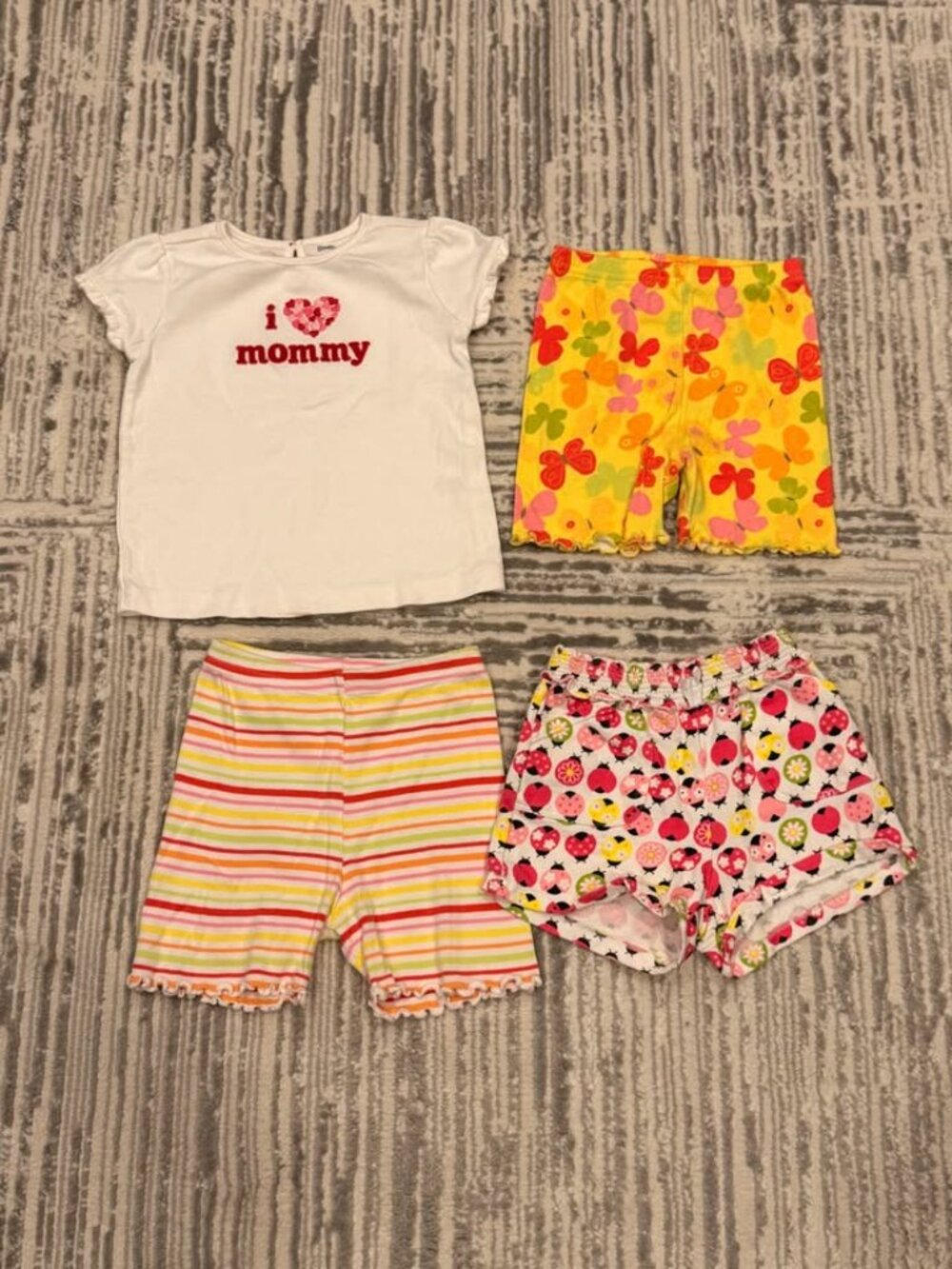 Gymboree girls Toddler size 3T 4pc shirt & shorts bundle